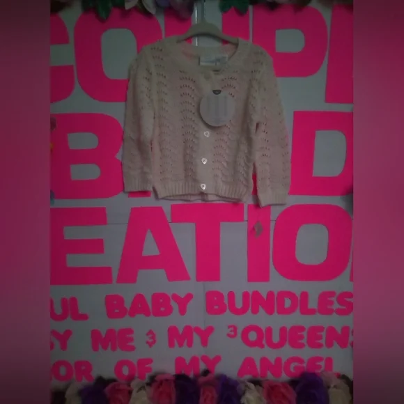 #3737👉🏼 CUTE CASUAL CREAM COLOR SWEATER (("SIZE: 12 TO 18 MONTHS")) NWT - Picture 5 of 5